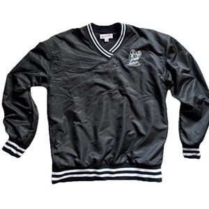 Mitchell & Ness Black Nylon Golf Windbreaker V-Neck Size 40 M Walking Golf Ball
